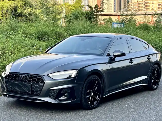 Audi A5 Sportback 40 TFSI, Стиль Драйв