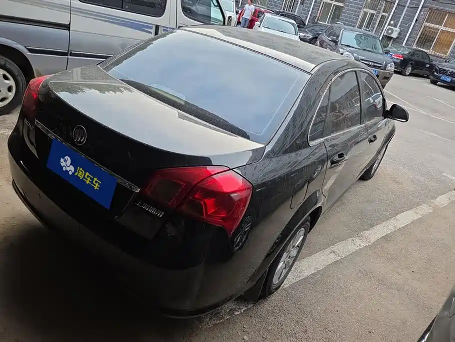 Buick Excelle 2013 1.5L Manual Classic Edition фото 3