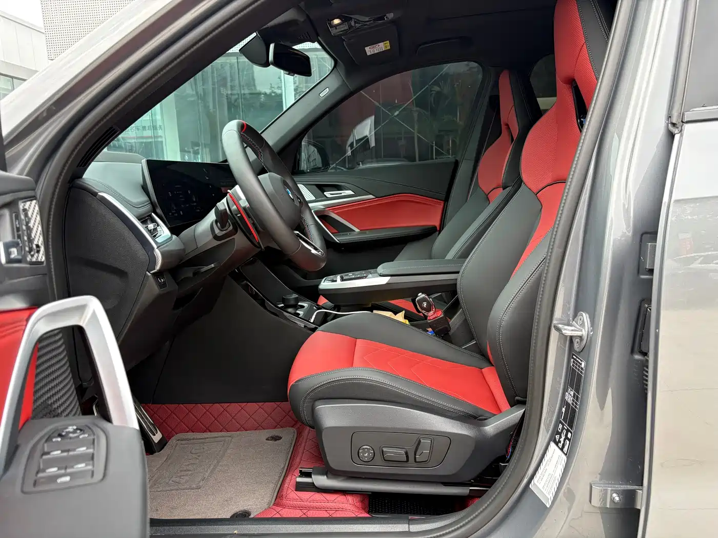 BMW X1 M35Li 2024 M35Li фото 11