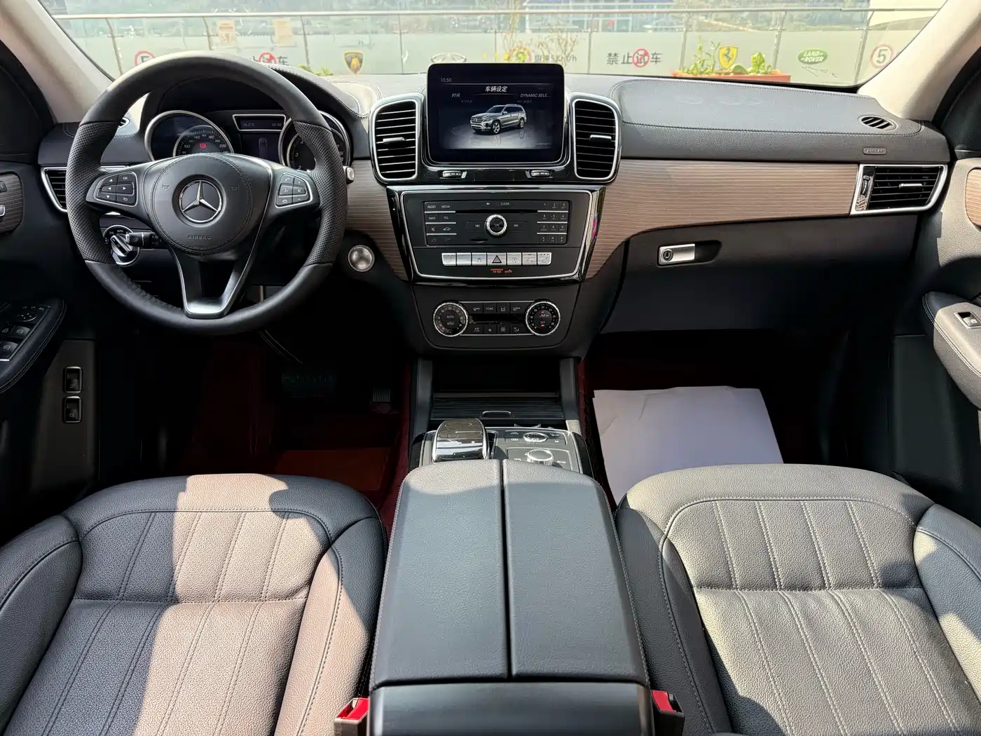 Mercedes-Benz GLS 2018 Facelift GLS 400 4MATIC Sport фото 19