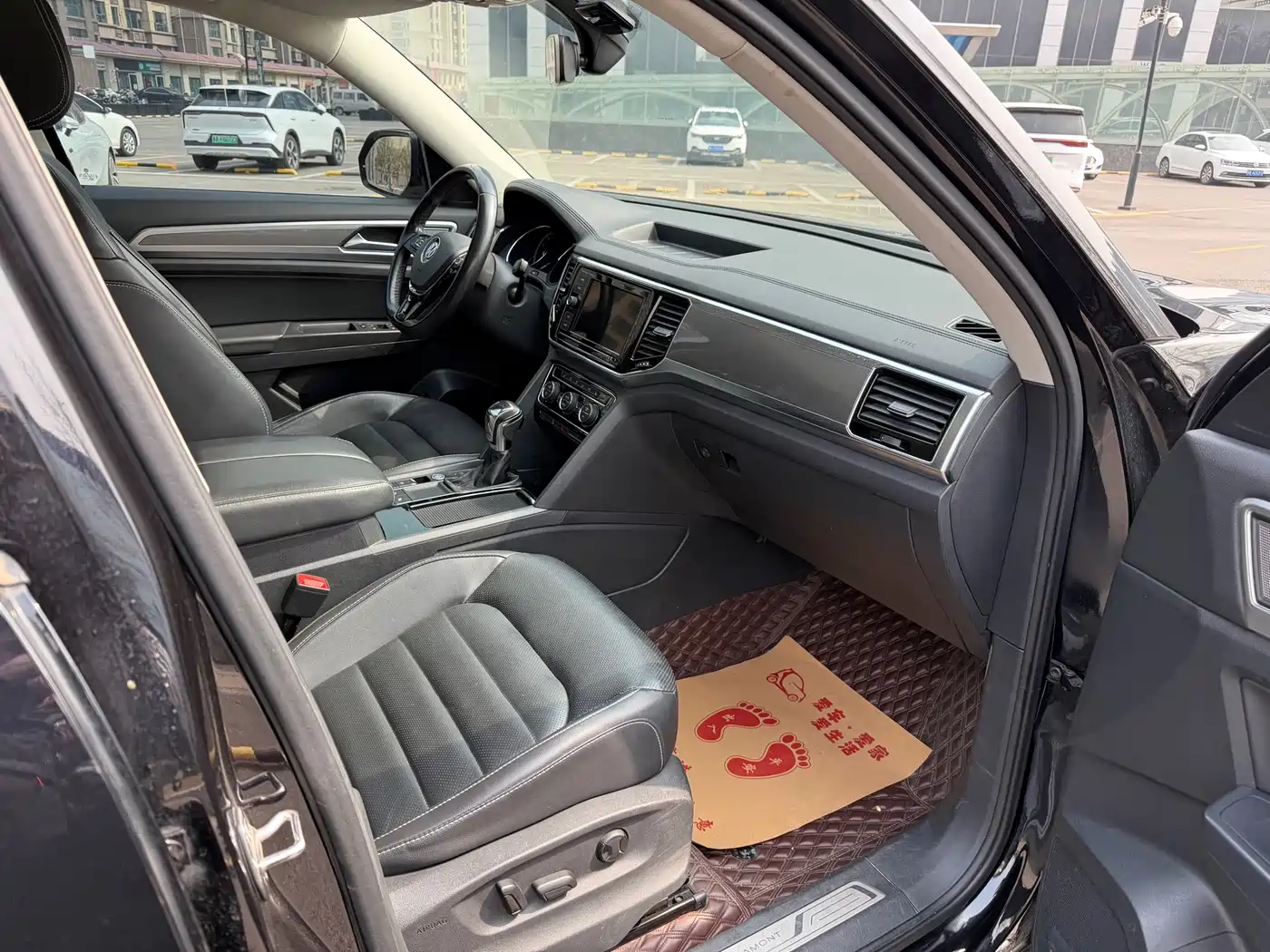 Volkswagen Teramont 2019 330TSI 2WD Luxury China V фото 5