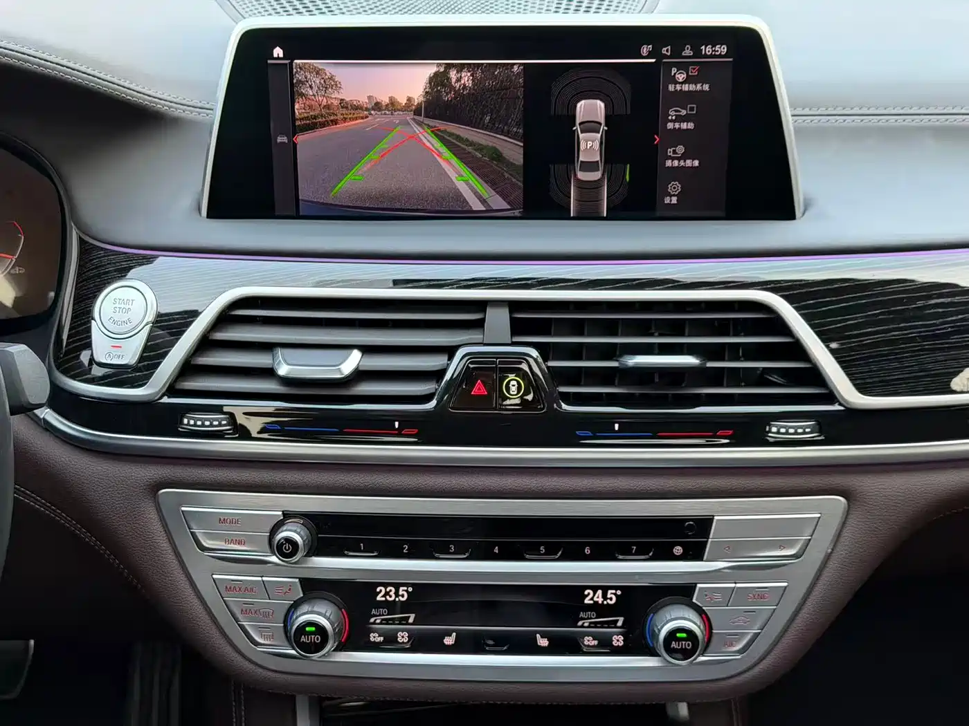 BMW 7 Series 2019 740Li Leading M Sport Package фото 17