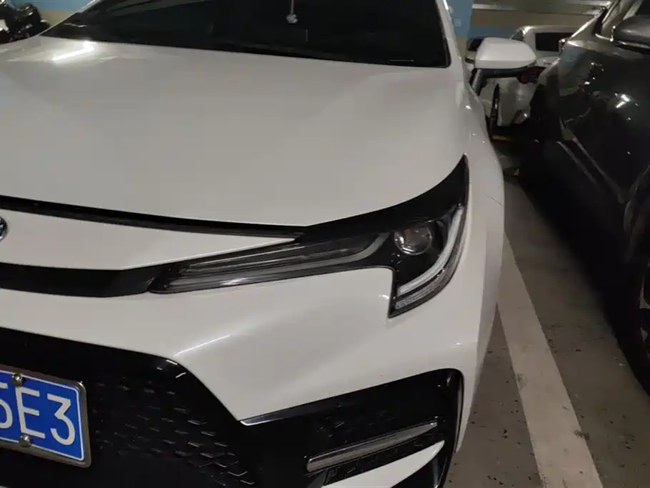 Toyota Levin 2021 Dual Engine 1.8H E-CVT Sport фото 5