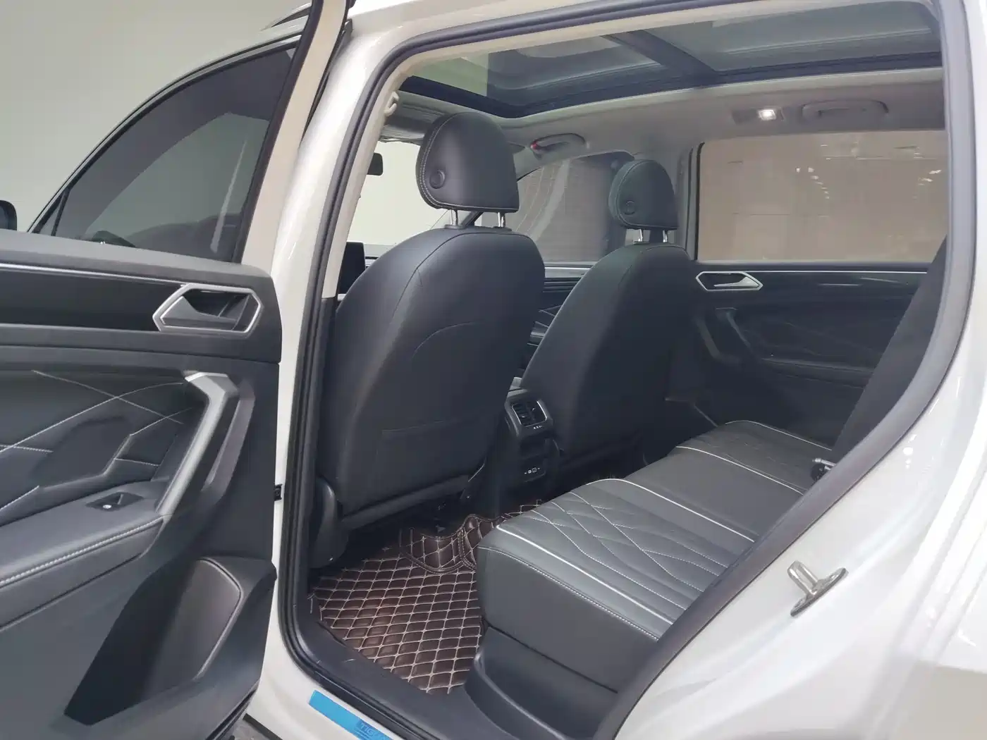 Volkswagen Tiguan L 2023 280TSI 2WD Trend Limited Edition фото 14