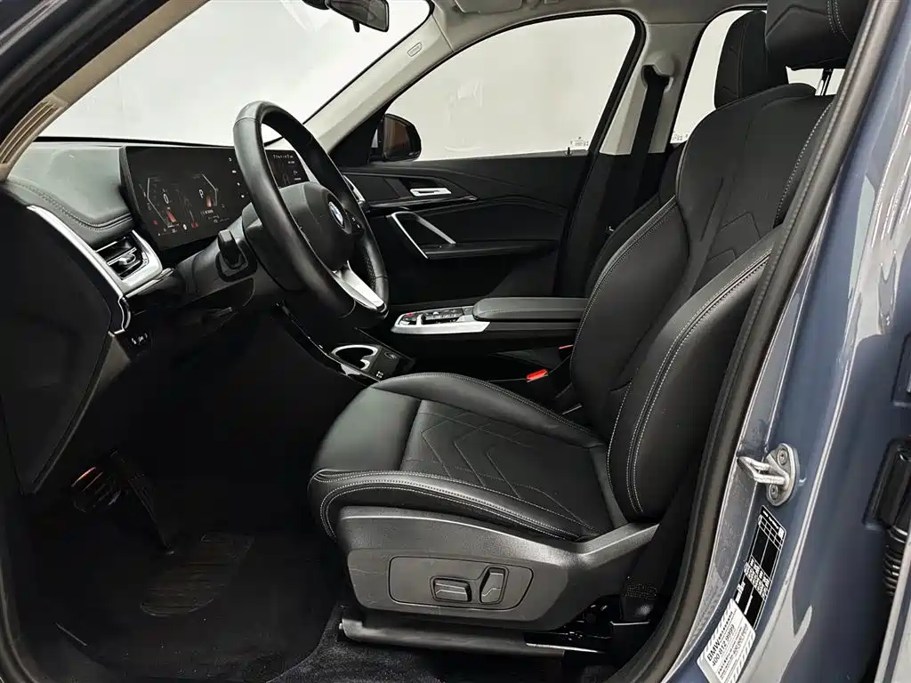 BMW X1 2023 sDrive20Li X Design Package фото 19