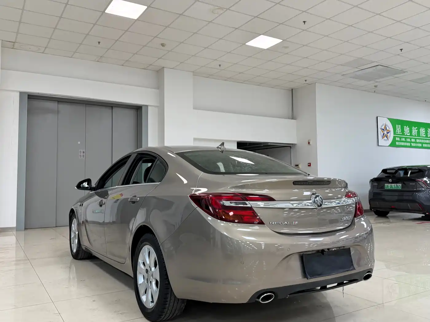 Buick Regal 2014 1.6T Fashion Technology Type фото 6