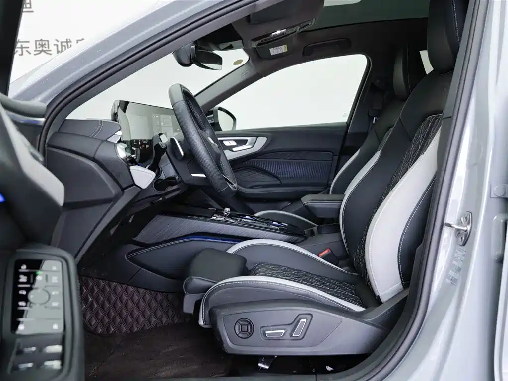 AUDI A5L