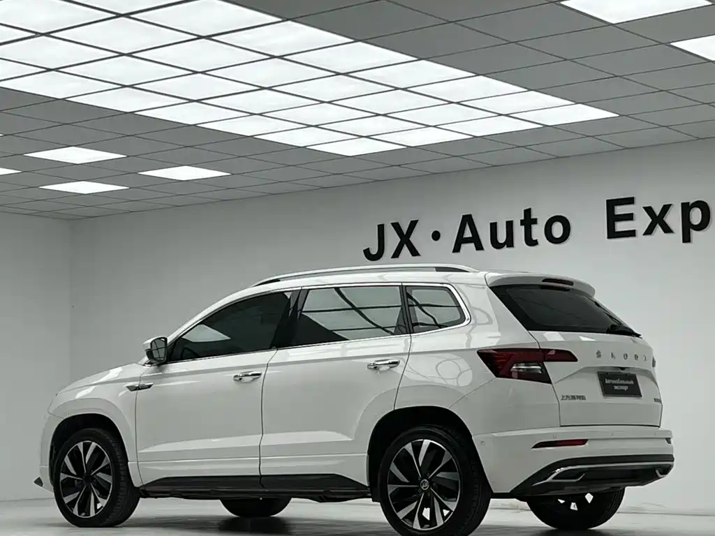 Photo 6 - Škoda Karoq