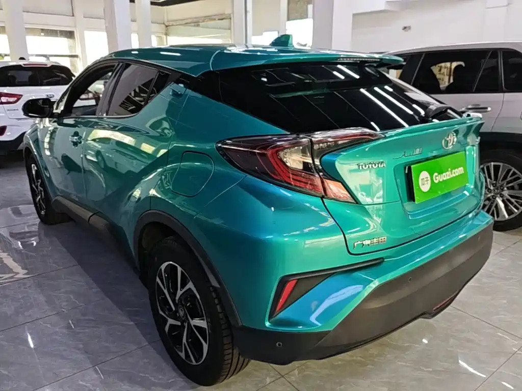 Toyota C-HR 2019 2018 2.0L Luxury Edition China V