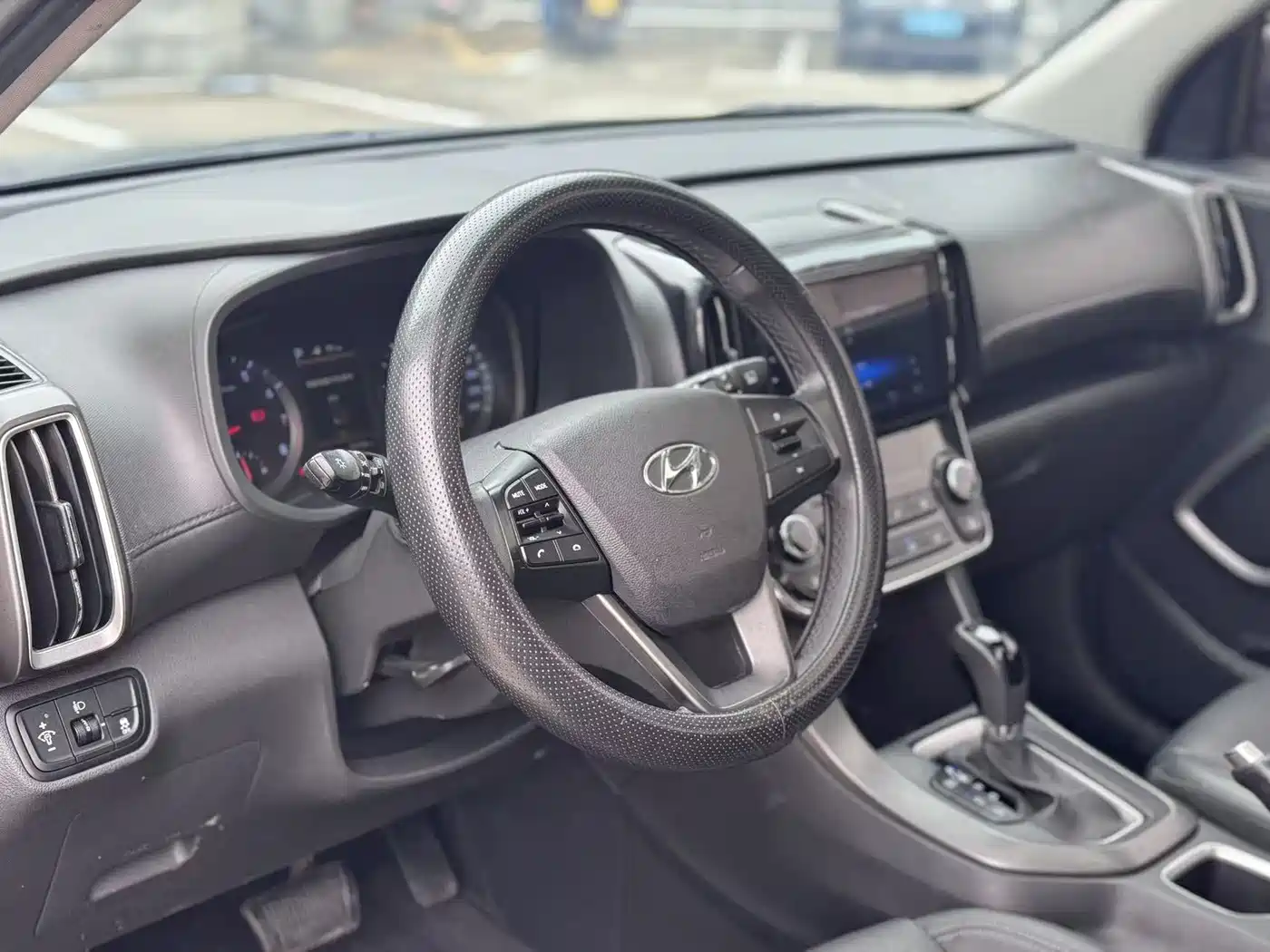 Hyundai Beijing Hyundai ix35 2019 2.0L Automatic 2WD Zhiyong·Smooth Enjoy China VI фото 6