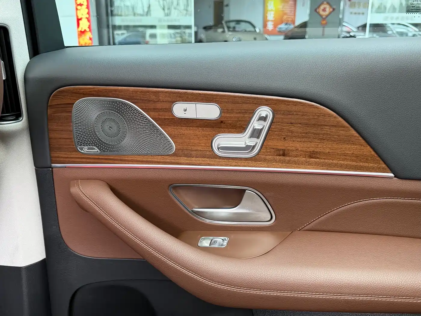 Mercedes-Benz GLE 2024 GLE 450 4MATIC Fashion фото 10