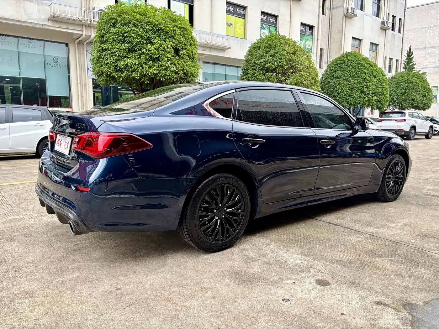 Infiniti Q70 2018 2017 Q70L 2.5L Enjoyment Edition