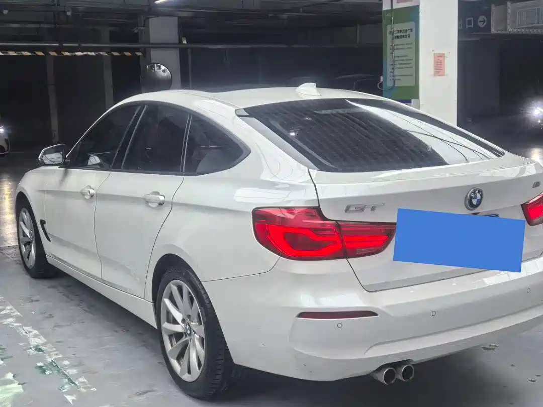 BMW 3 Series GT 2019 320i Fashion Model фото 6