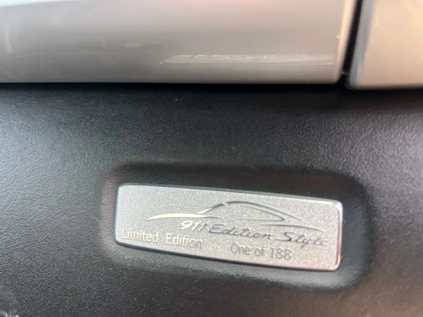 Porsche 911 2010 Carrera 3.6L фото 17