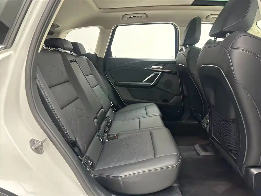 BMW X1 2023 sDrive20Li X Design Package фото 23