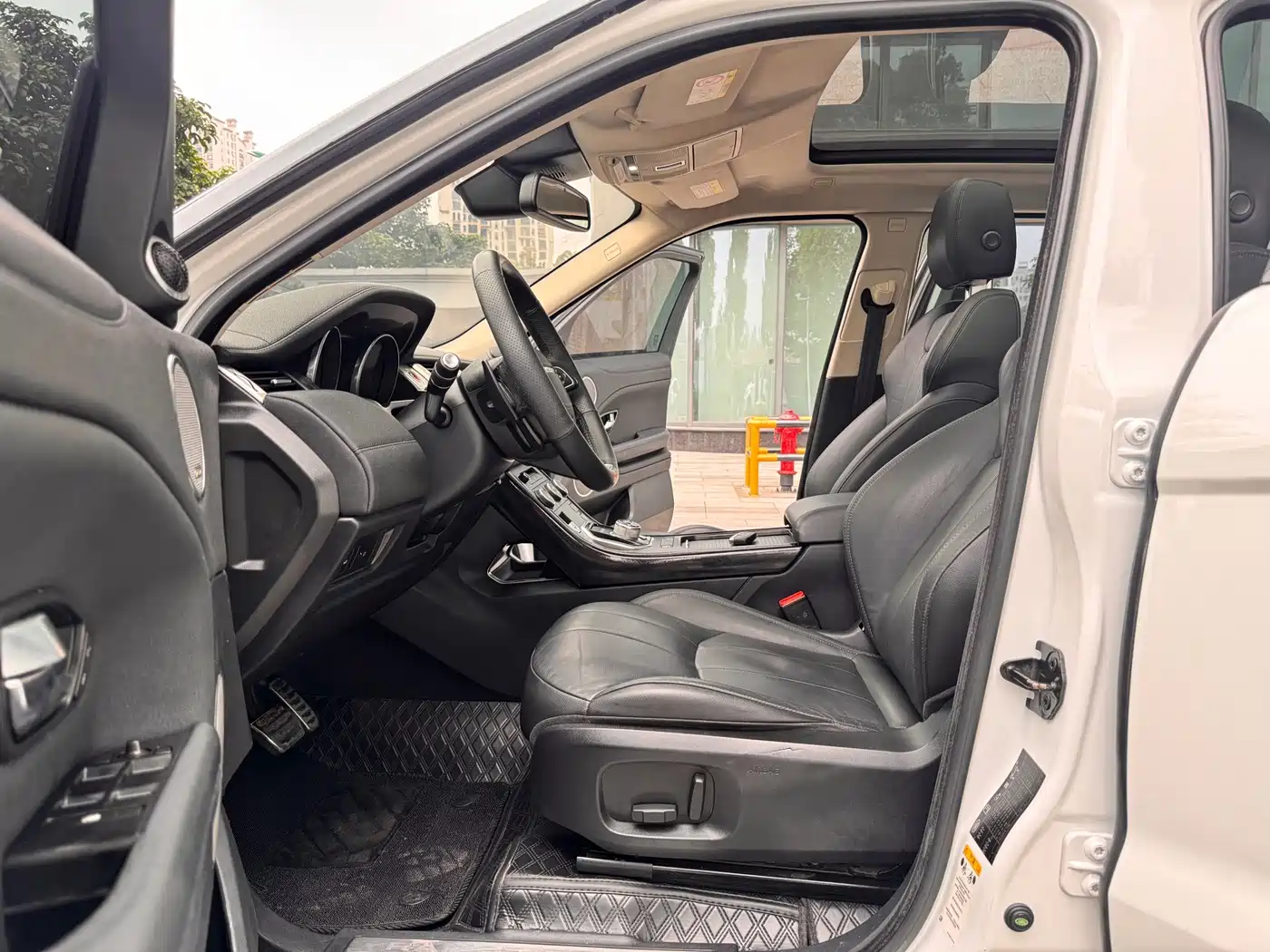 Land Rover Range Rover Evoque 2017 2016 2.0T SE ZhiYao