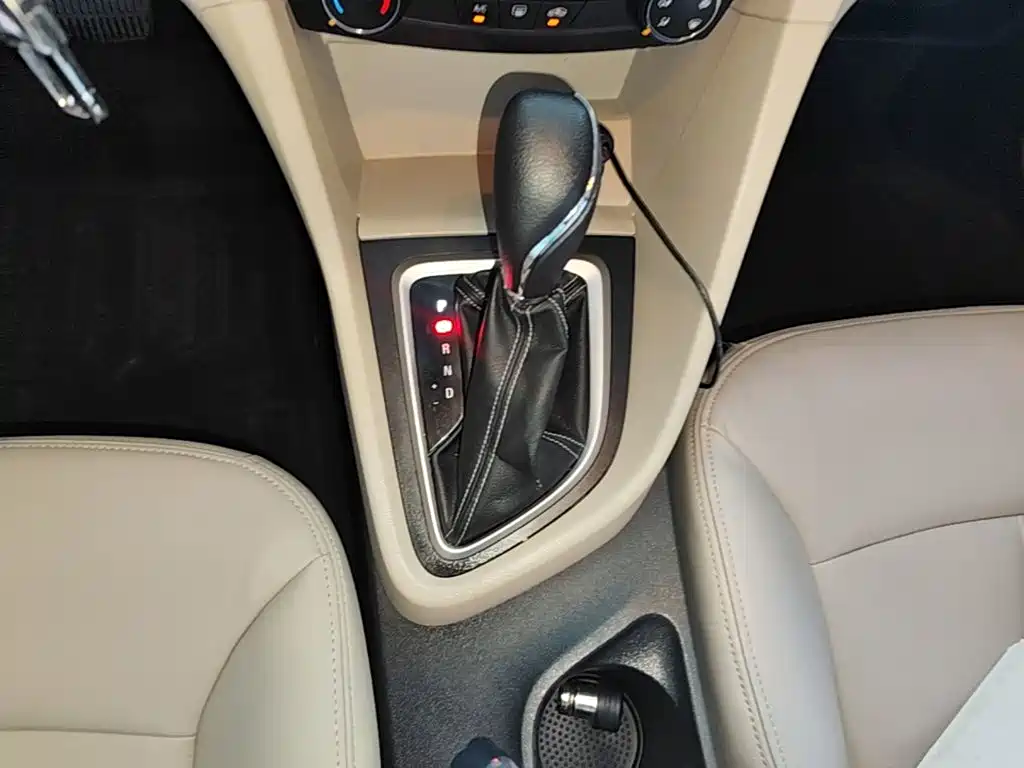 Фото 14 - Buick Excelle