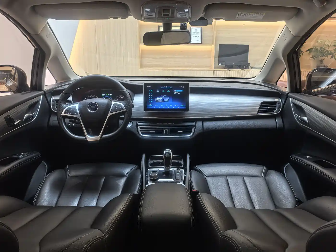 BYD Song MAX New Energy 2019 DM 1.5T Smart Connect Advance 7-seater China VI фото 9
