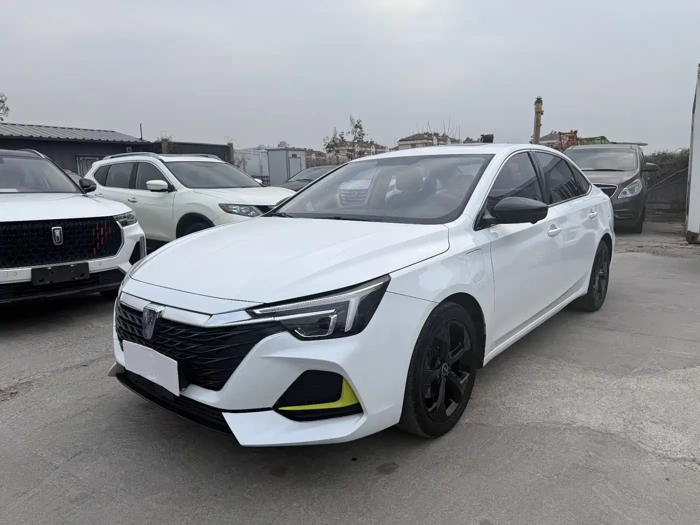 Roewe i6 MAX EV 2022 2021 1.5T PHEV Ride-hailing Luxury Edition