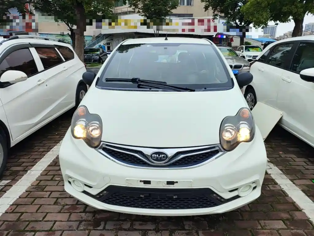 BYD F0 2015 1.0L AMT Xuan Cool Edition фото 3