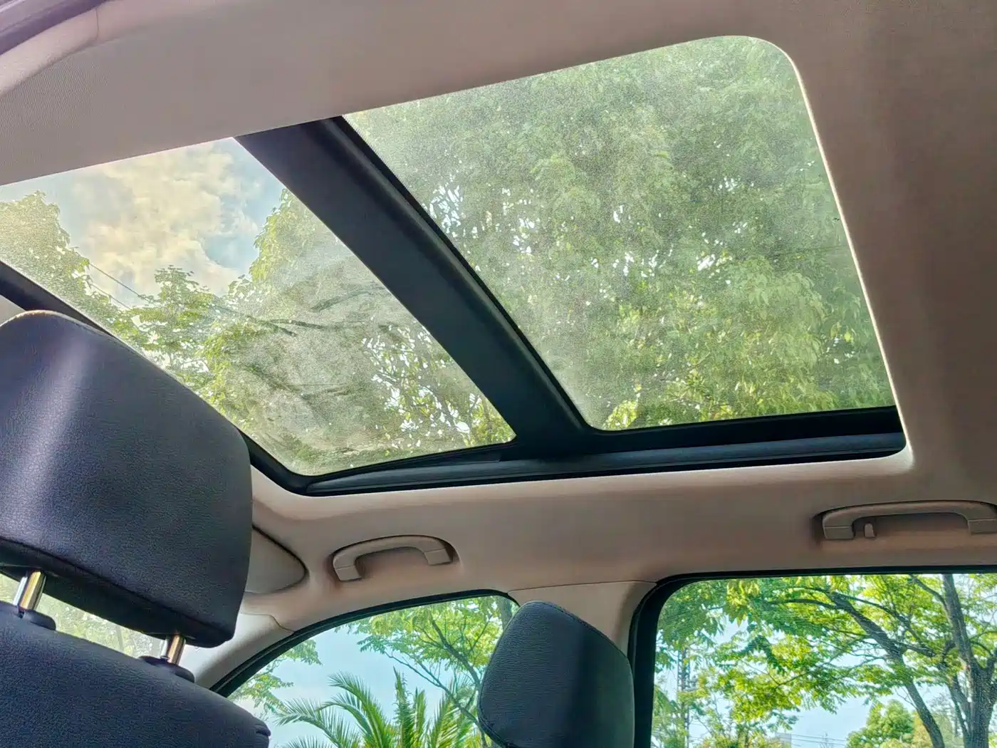 BMW X1 2014 sDrive18i Leading Edition фото 9