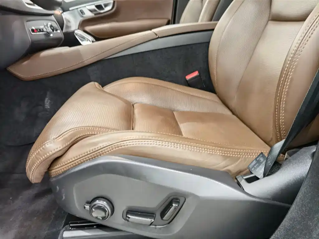 Volvo XC90 2022 B6 Smart Elegance Luxury 7-Seater фото 20