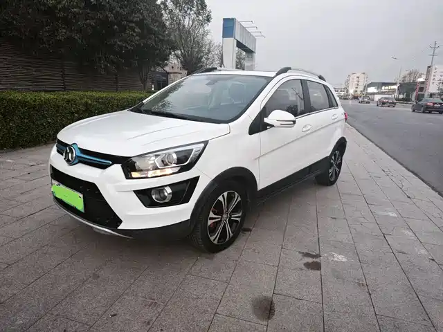 BAIC BJEV BAIC NEW ENERGY EX