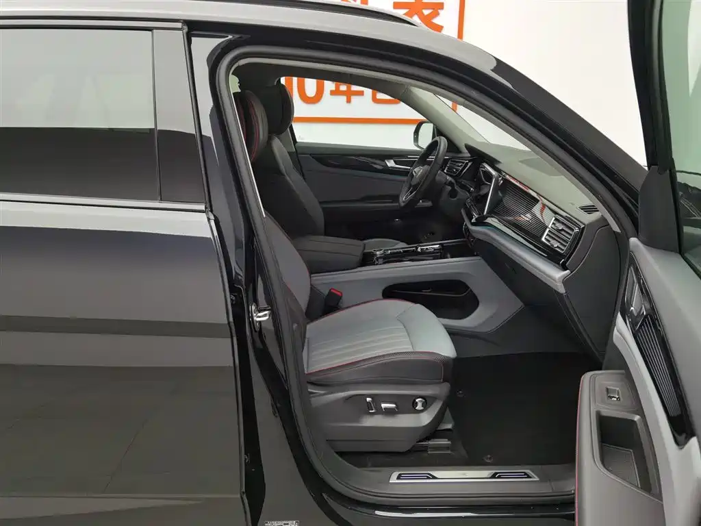 Volkswagen Teramont 2024 Teramont X 380TSI 4WD Premium Flagship Edition фото 23