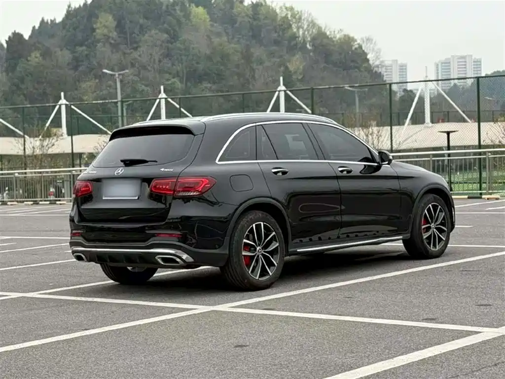 Mercedes-Benz GLC 2022 Facelift GLC 260 L 4MATIC Luxury Model фото 14
