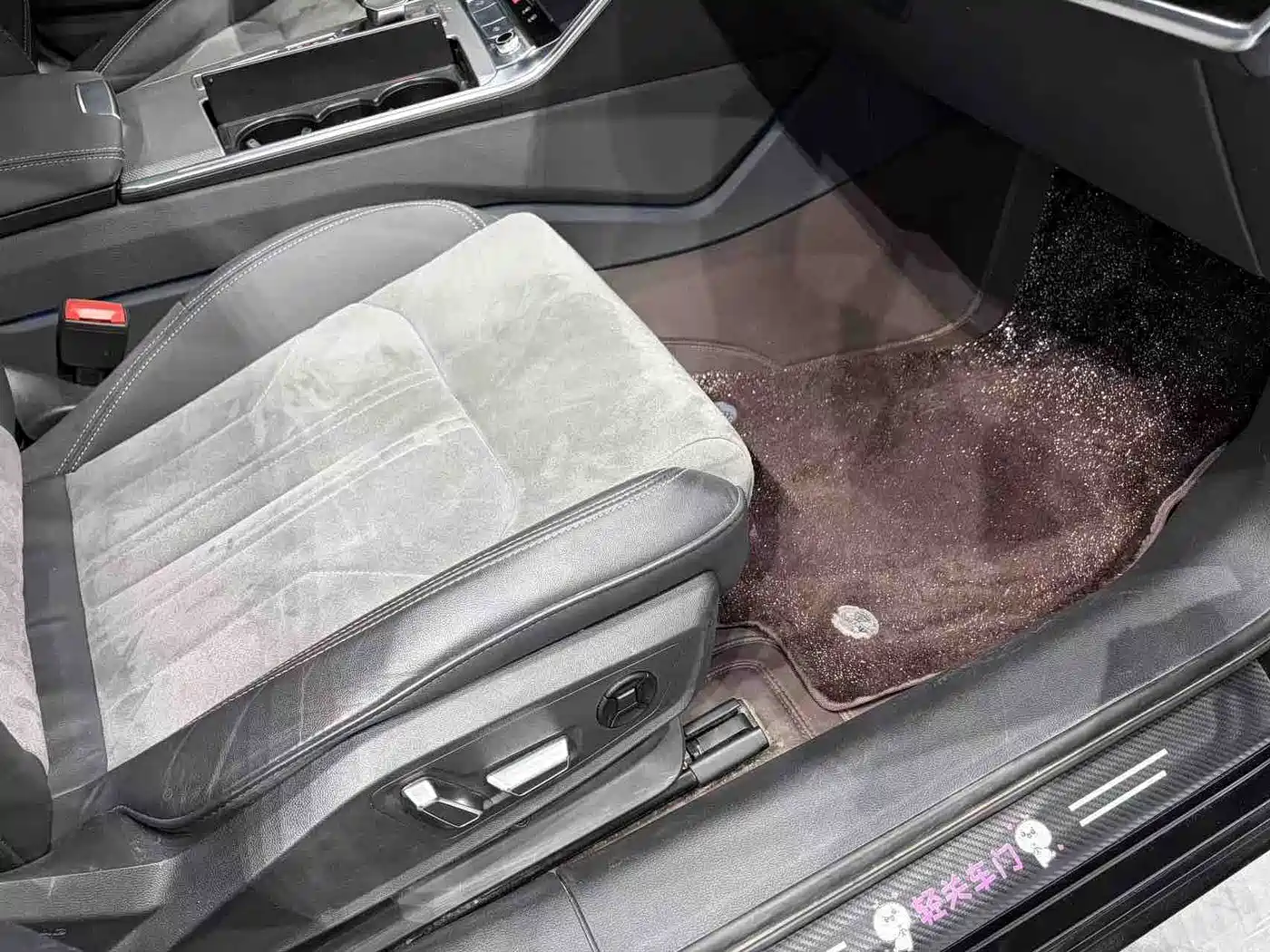 Audi A6L 2023 40 TFSI Luxury Dynamic фото 7