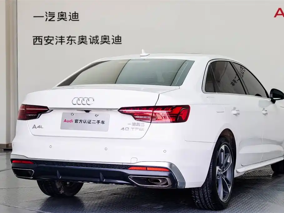 Audi A4L 2020 40 TFSI Fashion Dynamic Edition фото 18