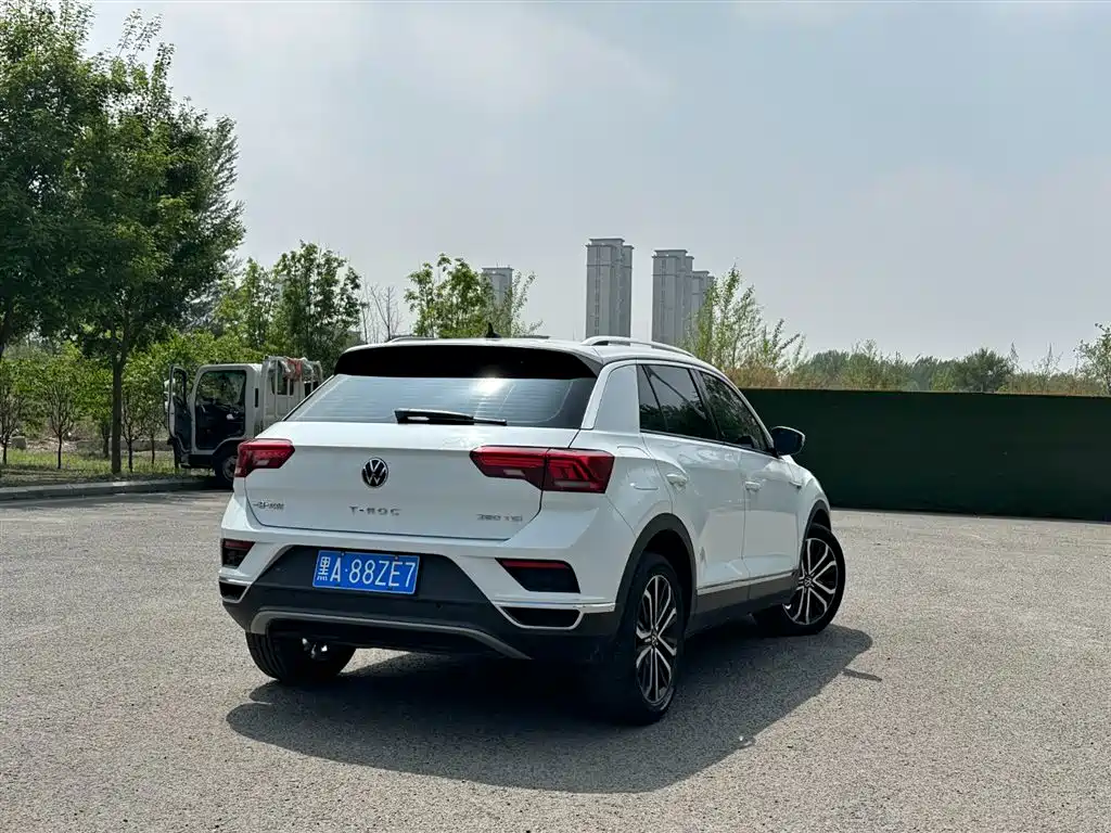 Volkswagen T-ROC 2022 280TSI DSG 2WD Comfort PLUS фото 6