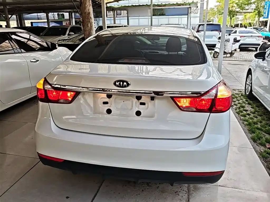 Kia K3 2016 1.6L Automatic GL фото 6