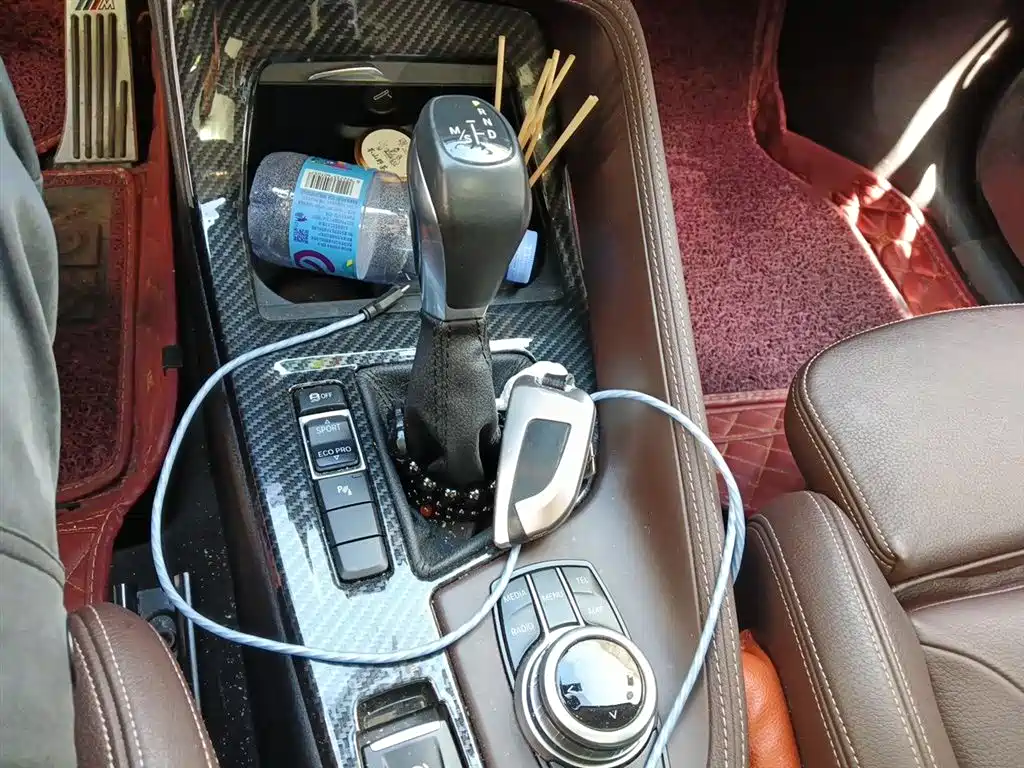 BMW X1 2016 sDrive20Li Luxury Model фото 7