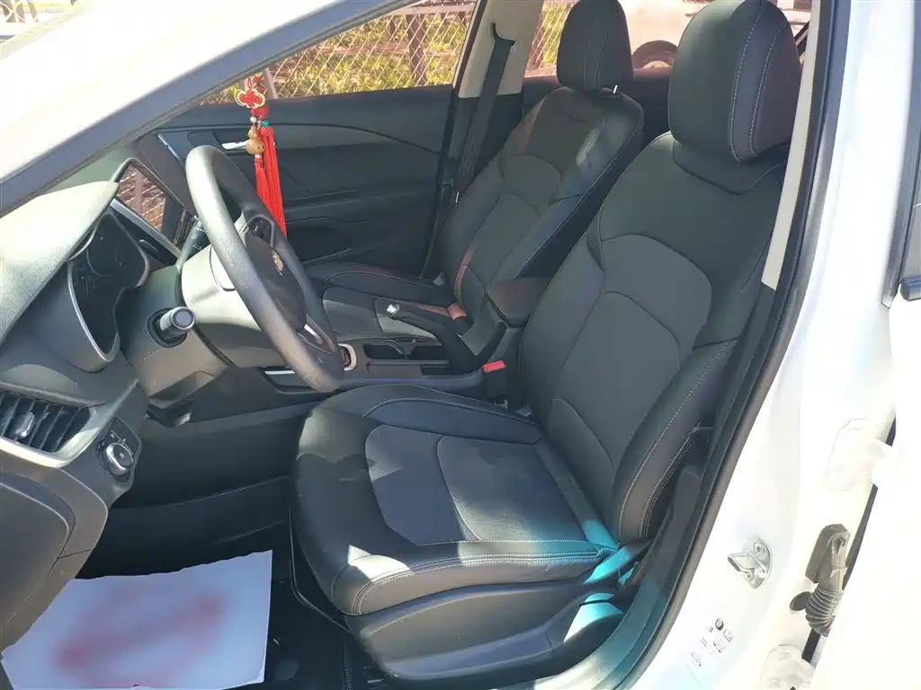 Chevrolet Cavalier 2019 320 Automatic Joy Edition фото 15