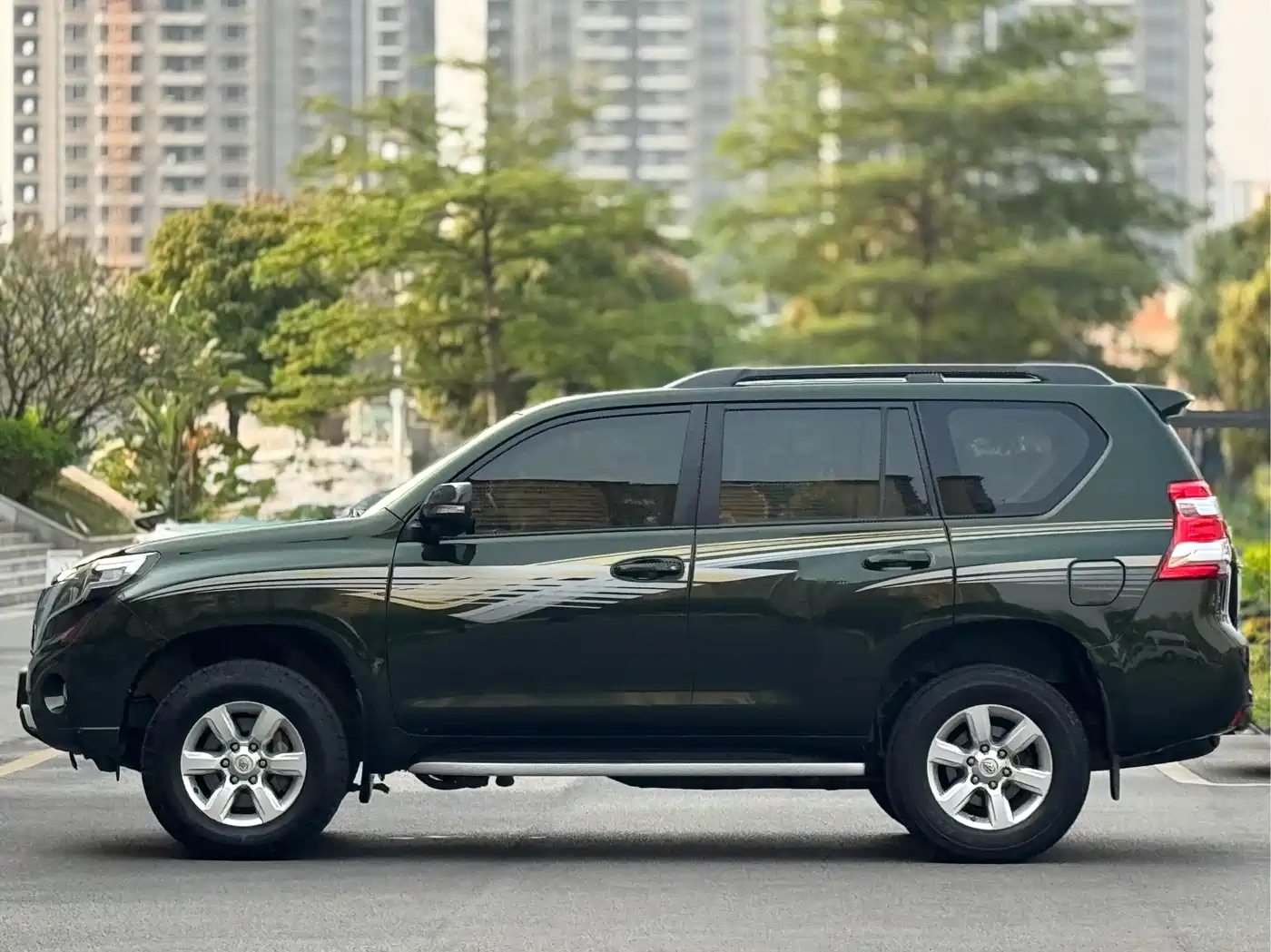 Toyota Prado 2016 3.5L Auto TX-L NAVI фото 3