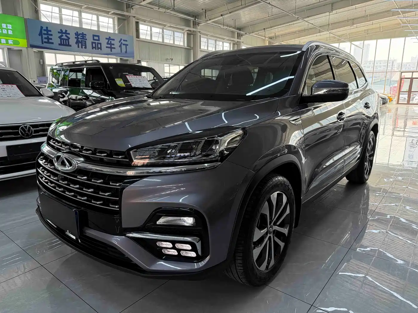 CHERY TIGGO 8