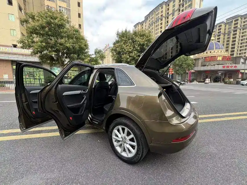 Фото 28 - Audi Q3