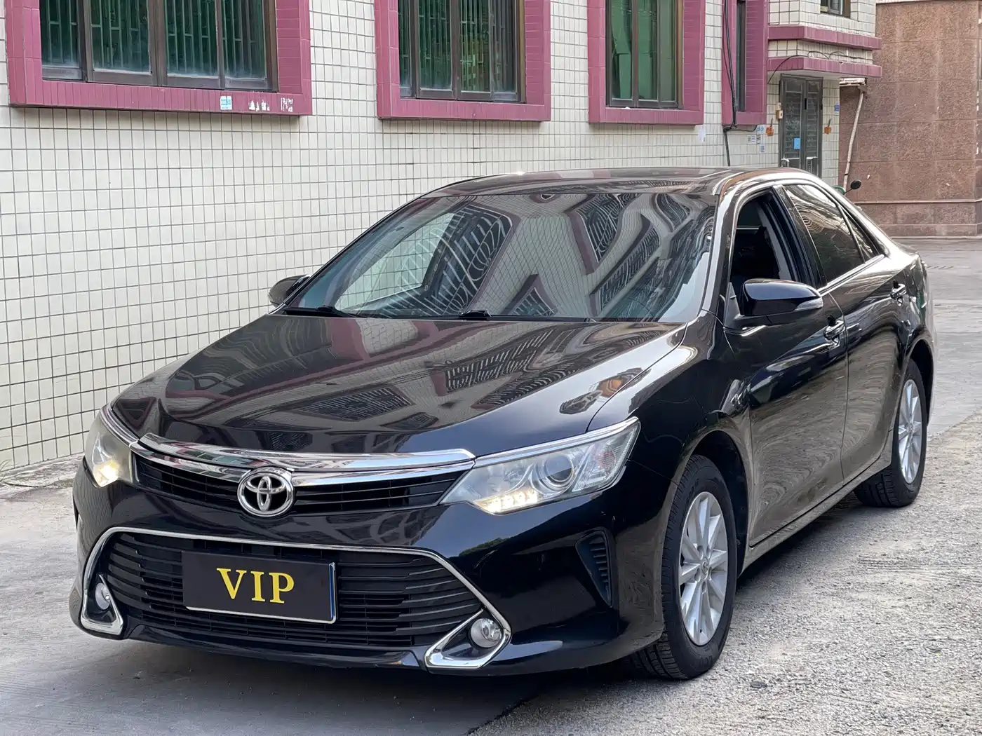 Toyota Camry 2017 2016 2.0G 10th Anniversary Leading Edition