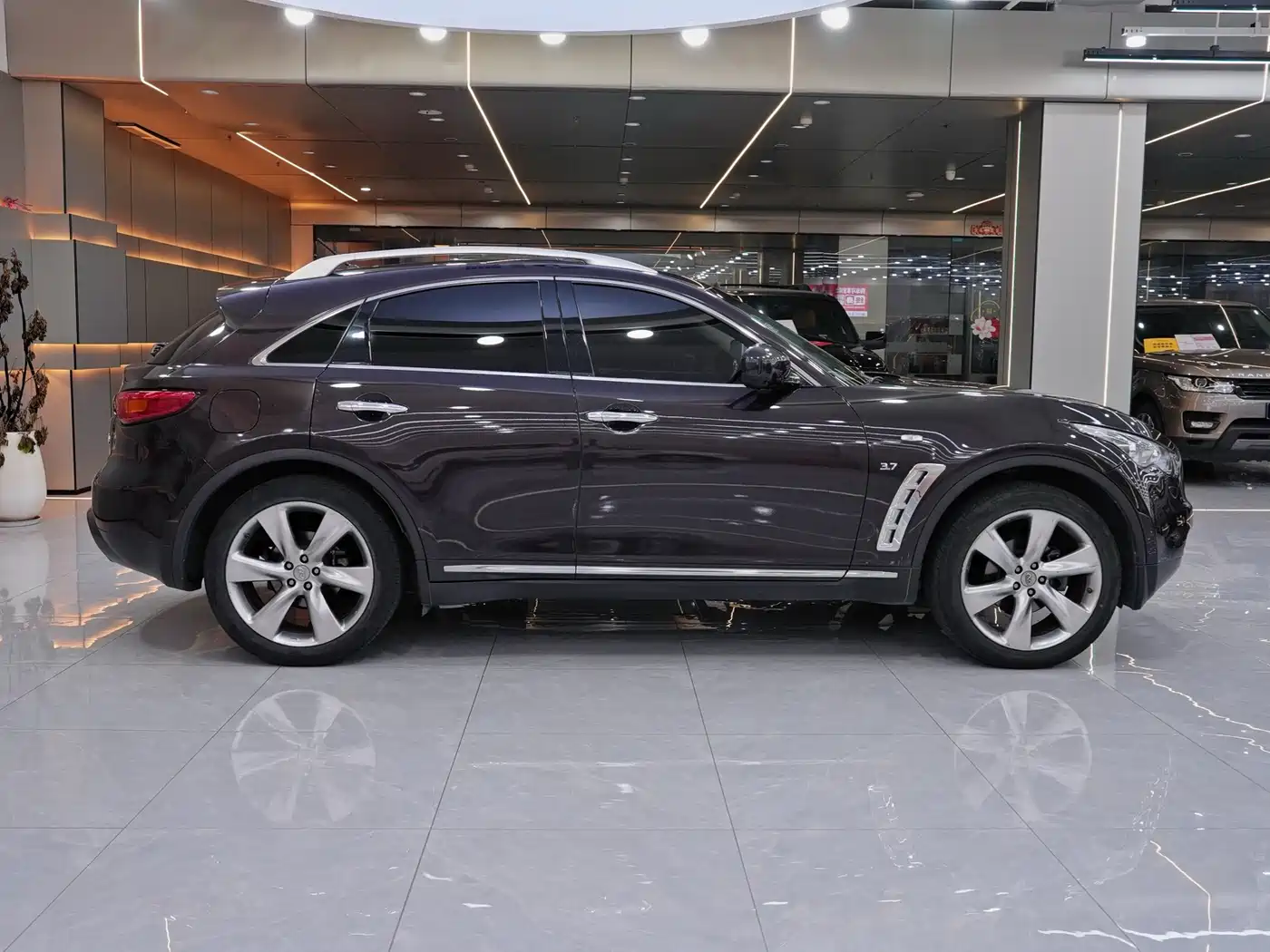 Infiniti QX70 2014 2013 3.7L Standard Edition