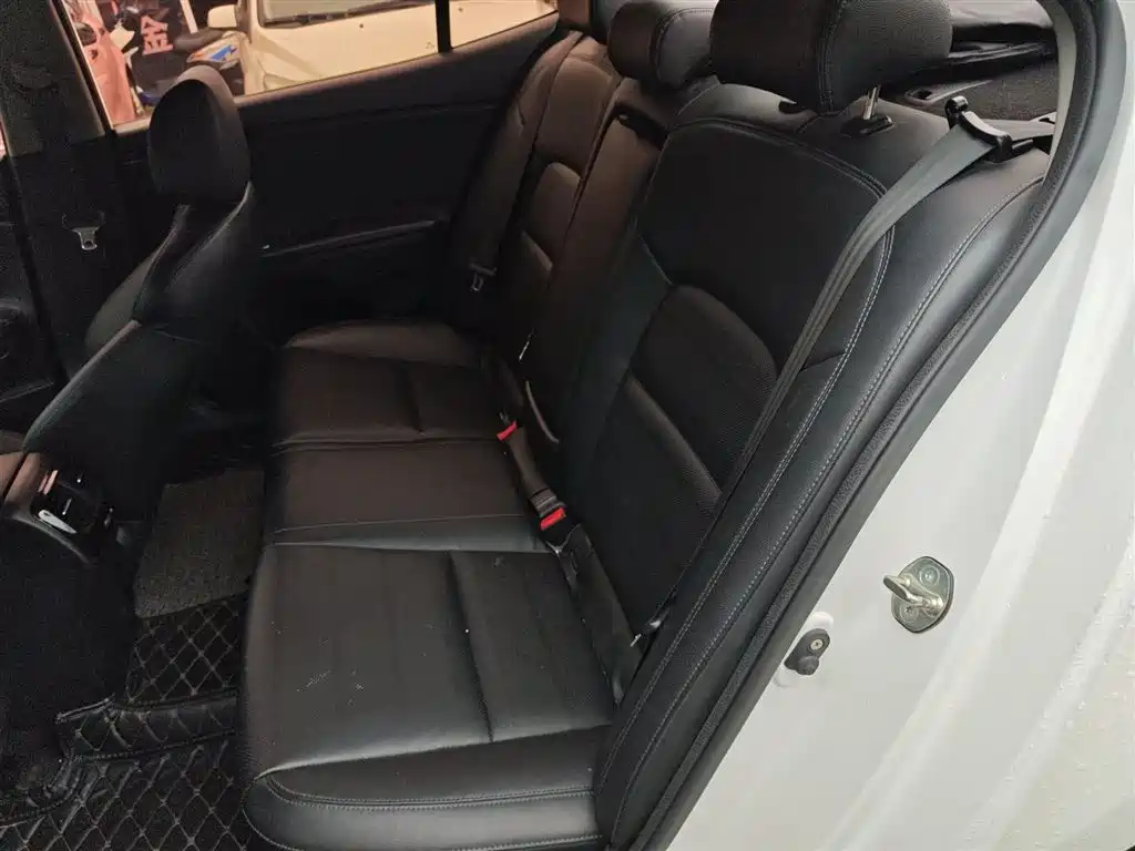 Kia K4 2015 1.8L Automatic GLS Special фото 17