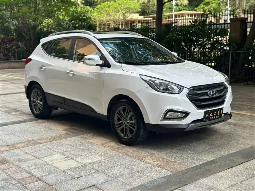 Hyundai Beijing Hyundai ix35 2015 2.0L Automatic 2WD Smart China V фото 3