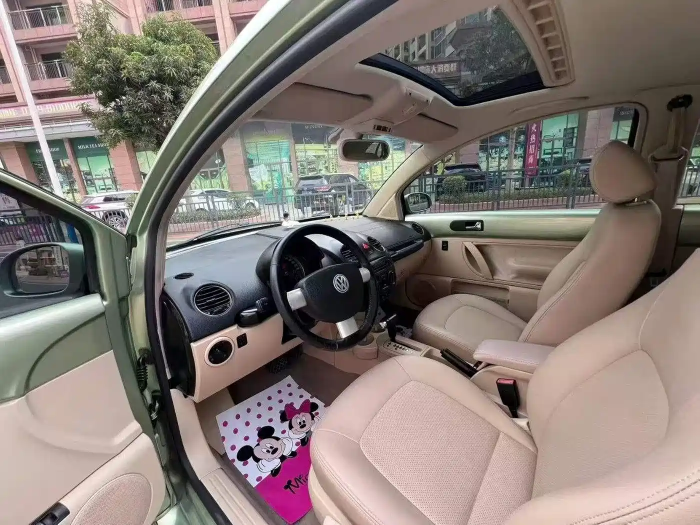 Volkswagen Beetle 2006 2006 Model 2.0 Luxury Edition