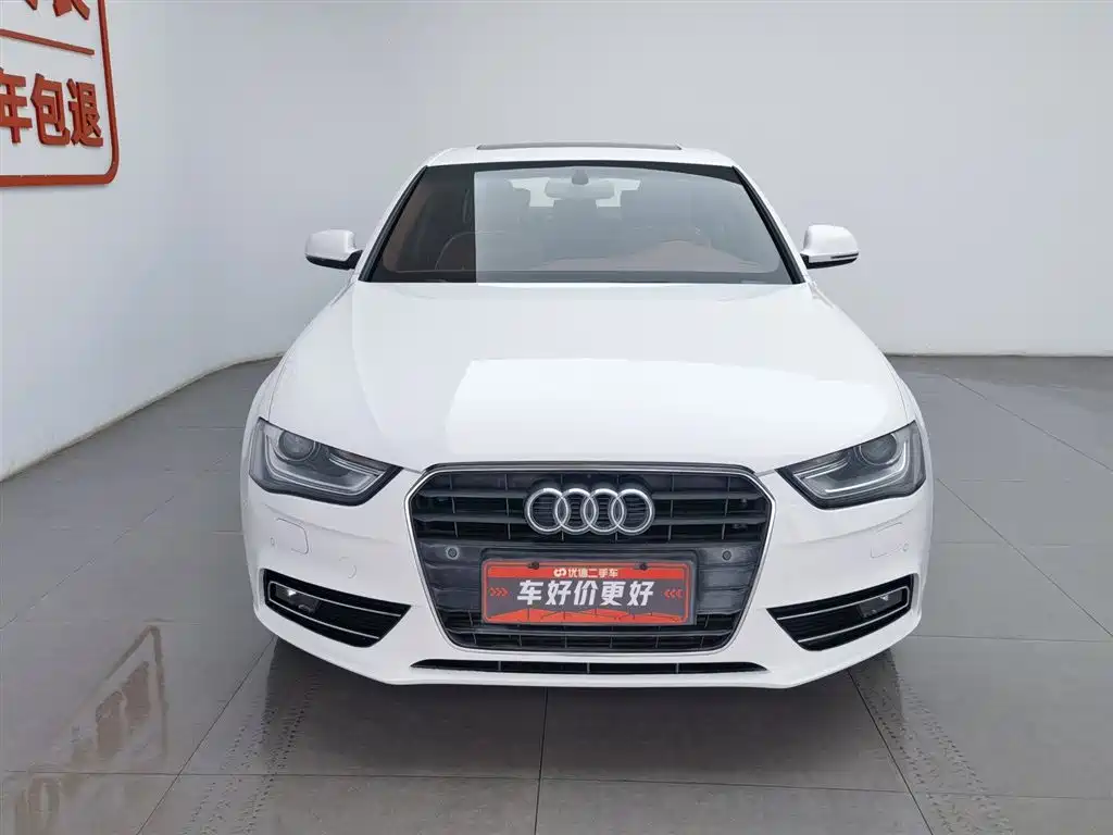 Audi A4L 2013 35 TFSI Automatic Standard фото 3