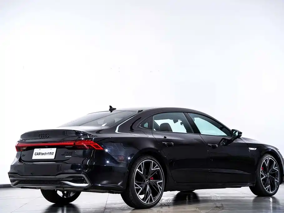 Audi A7L 2025 2024 45 TFSI quattro Black Warrior Edition