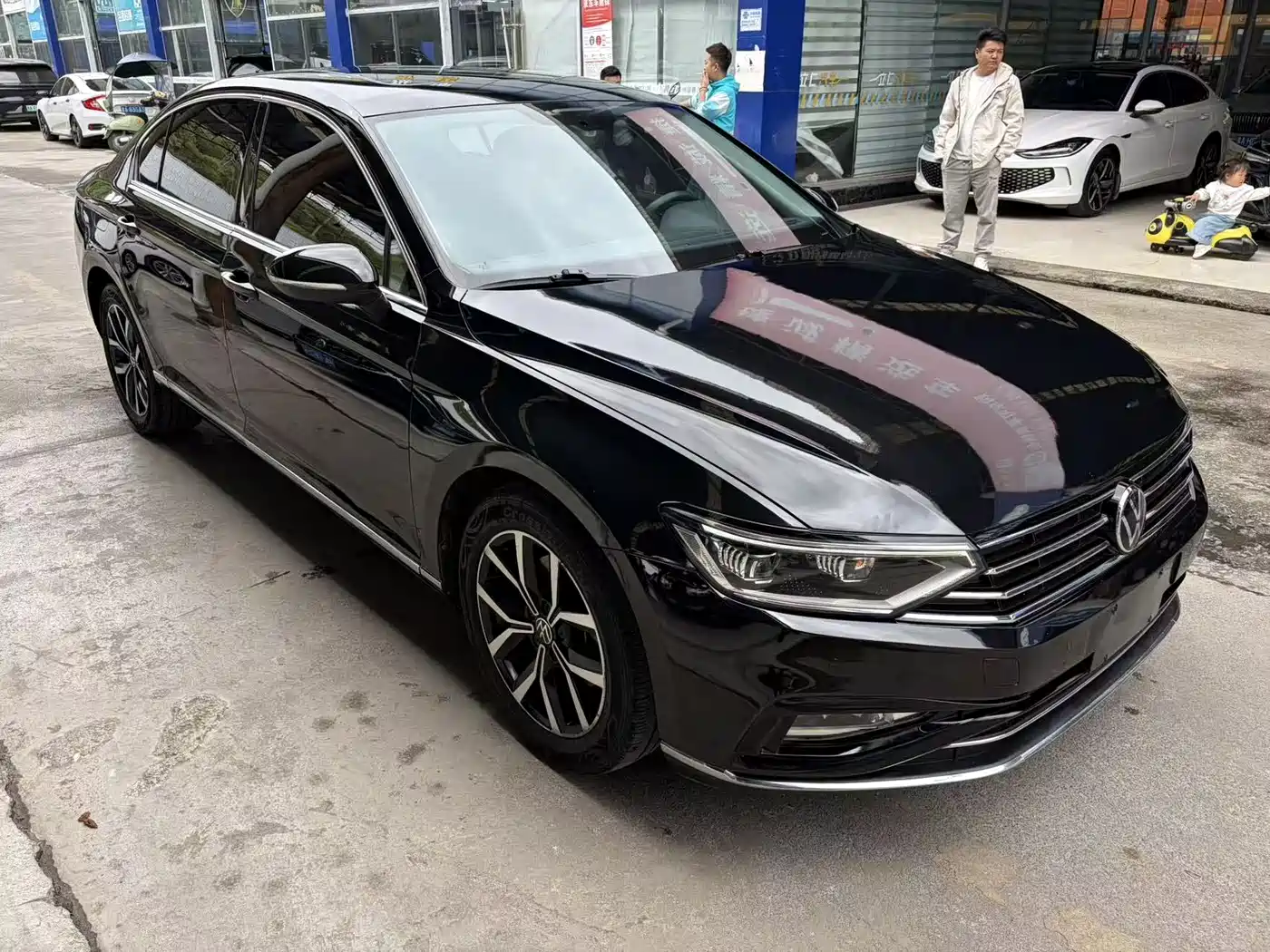 Volkswagen Magotan 2020 330TSI DSG Leading фото 3