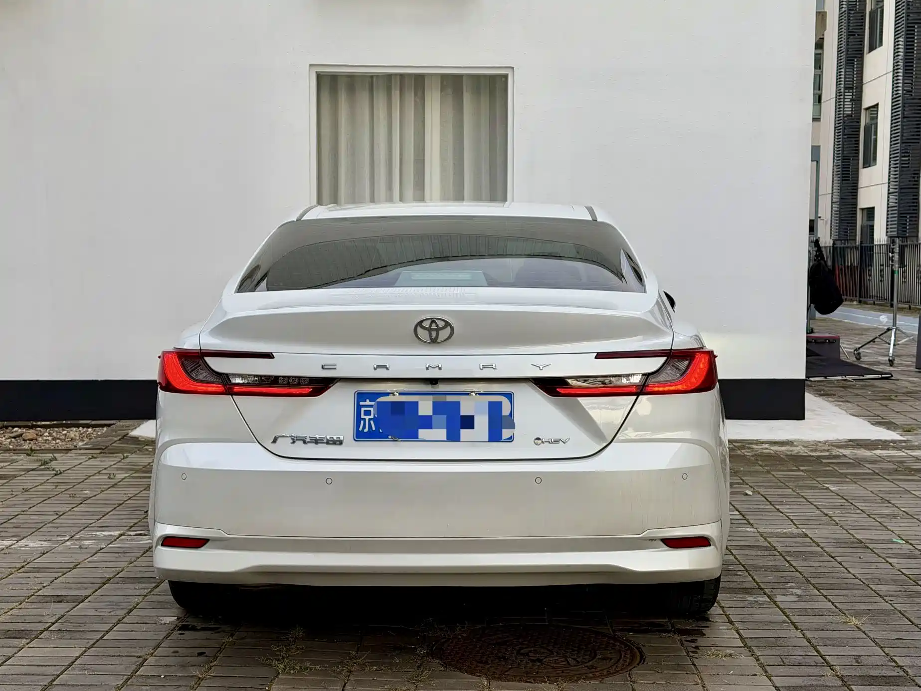 Photo 8 - Toyota Camry
