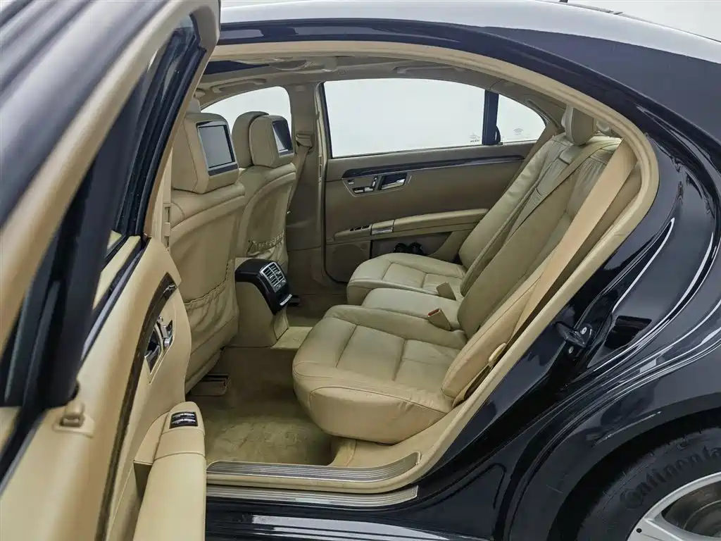 Mercedes-Benz S-Class 2012 S 300 L Premium Grand Edition фото 15