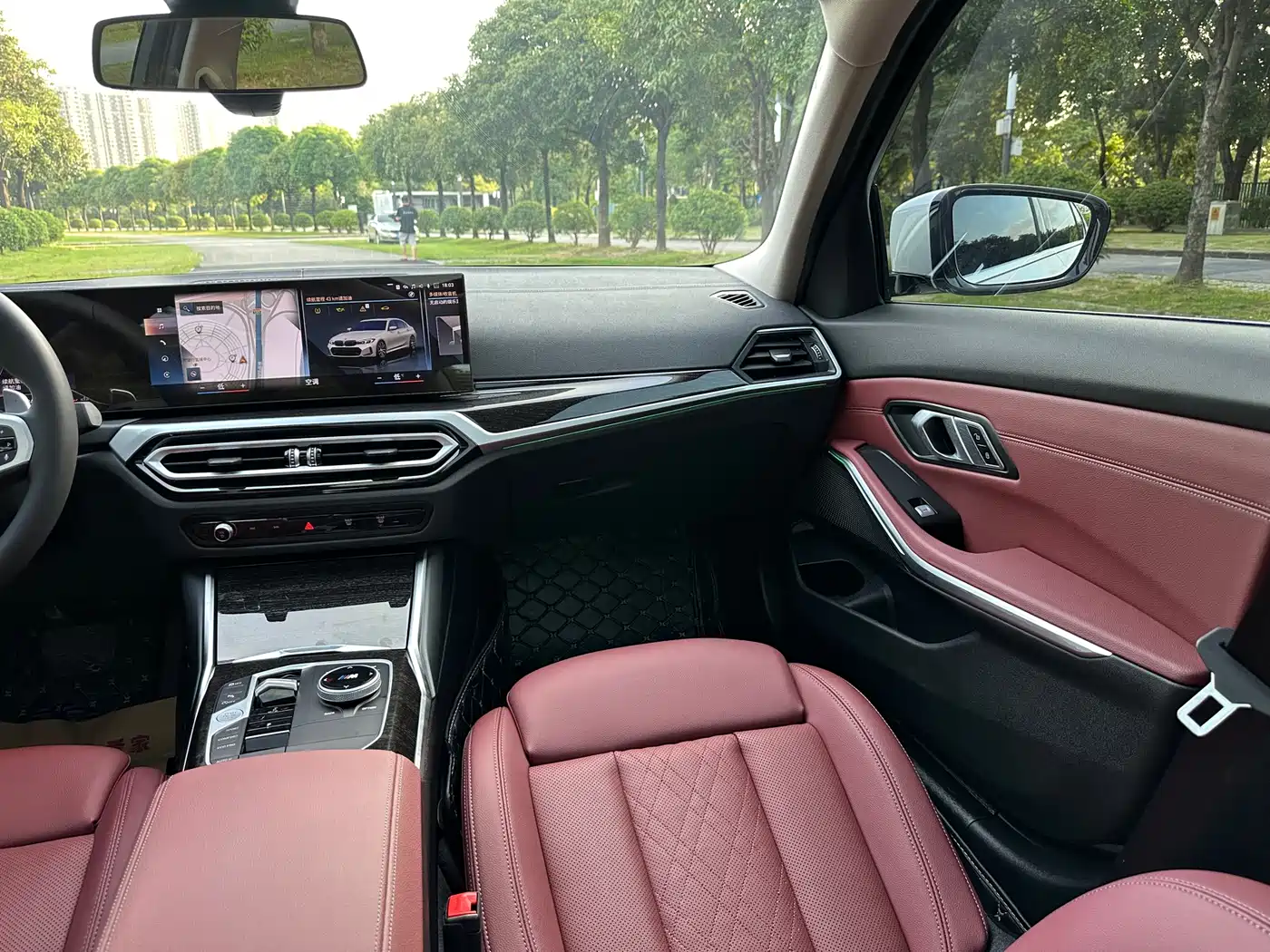 BMW 3 Series 2023 325Li M Sport Package фото 13