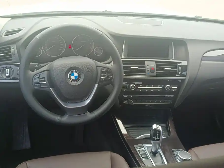 BMW X3 (Import) 2014 xDrive20i X Design Package фото 12